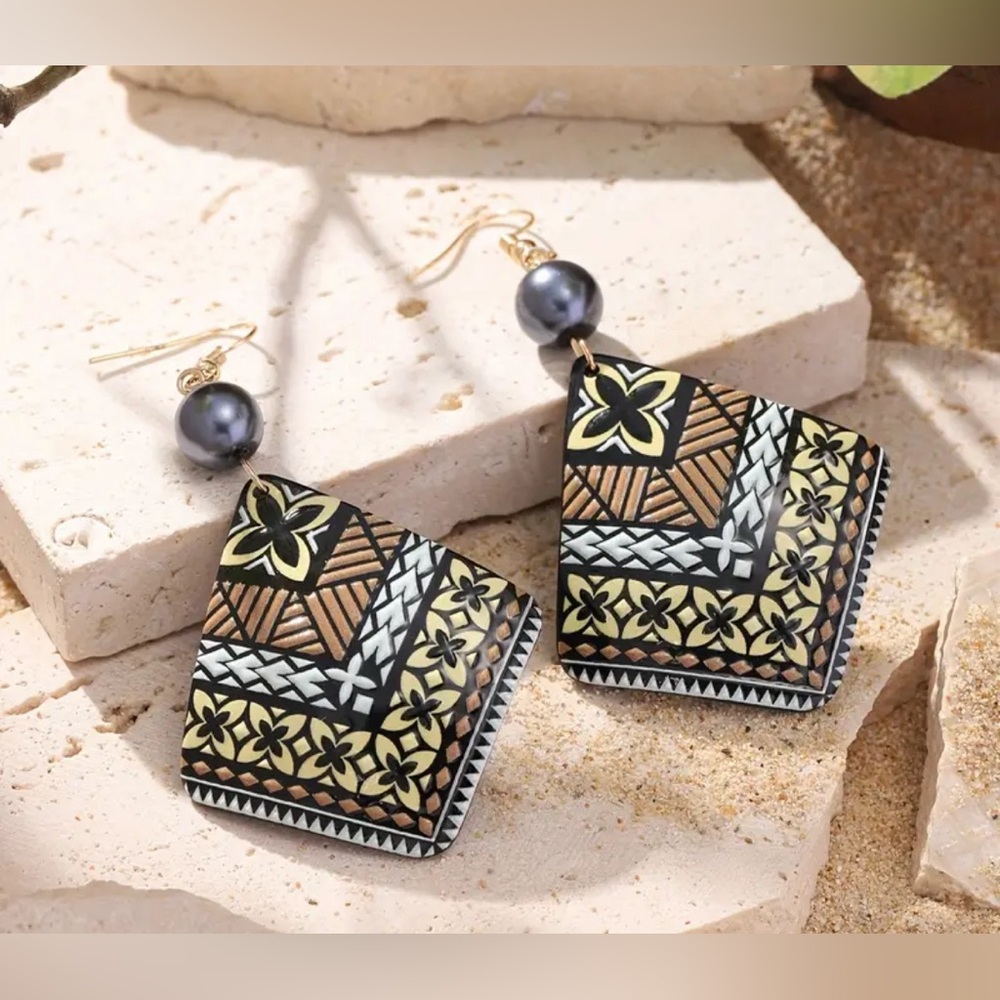 🌻5/$25🌻 Hawaiian Inspired Boho Style Earrings